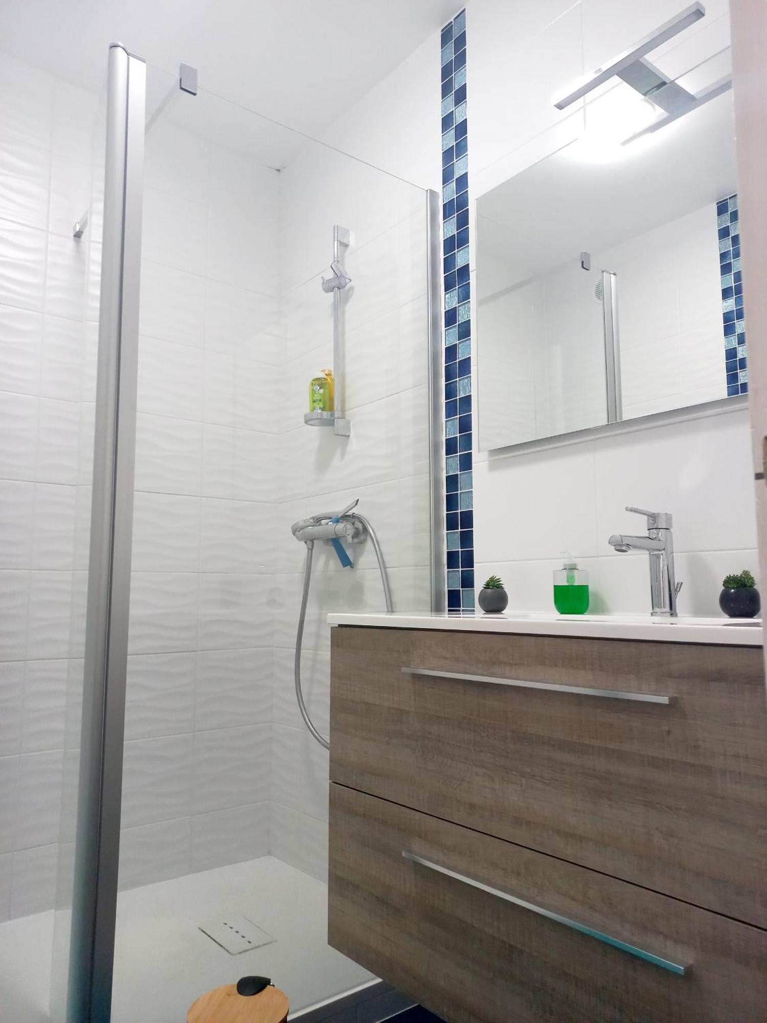 Sur Port - 78m2 Balcon Apartment *